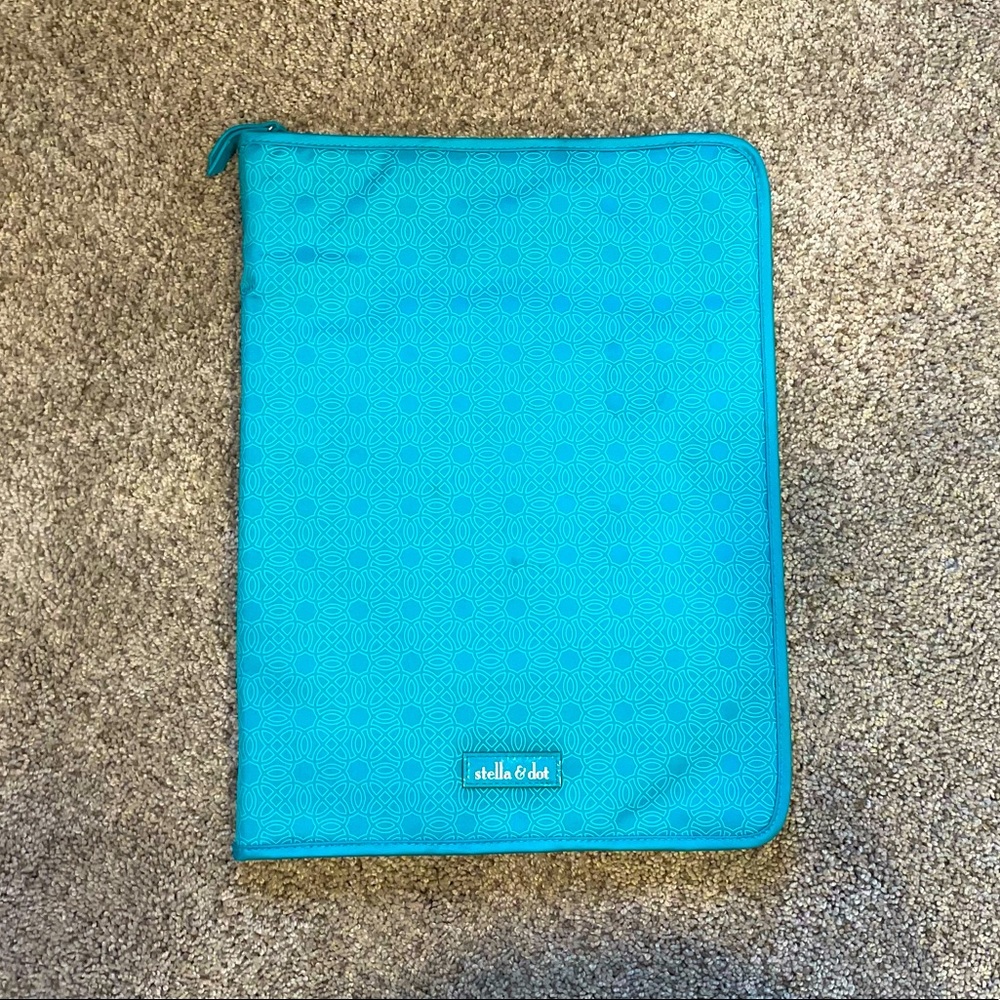 Stella & Dot Zipper Jewelry Organizer